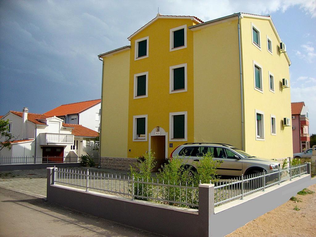 Apartment Marina *